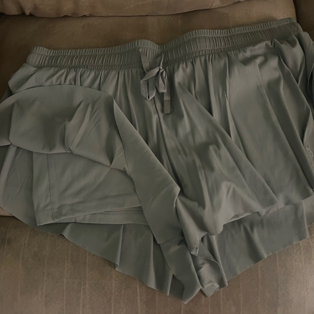 Women’s Plus | Flowy Shorts with liner